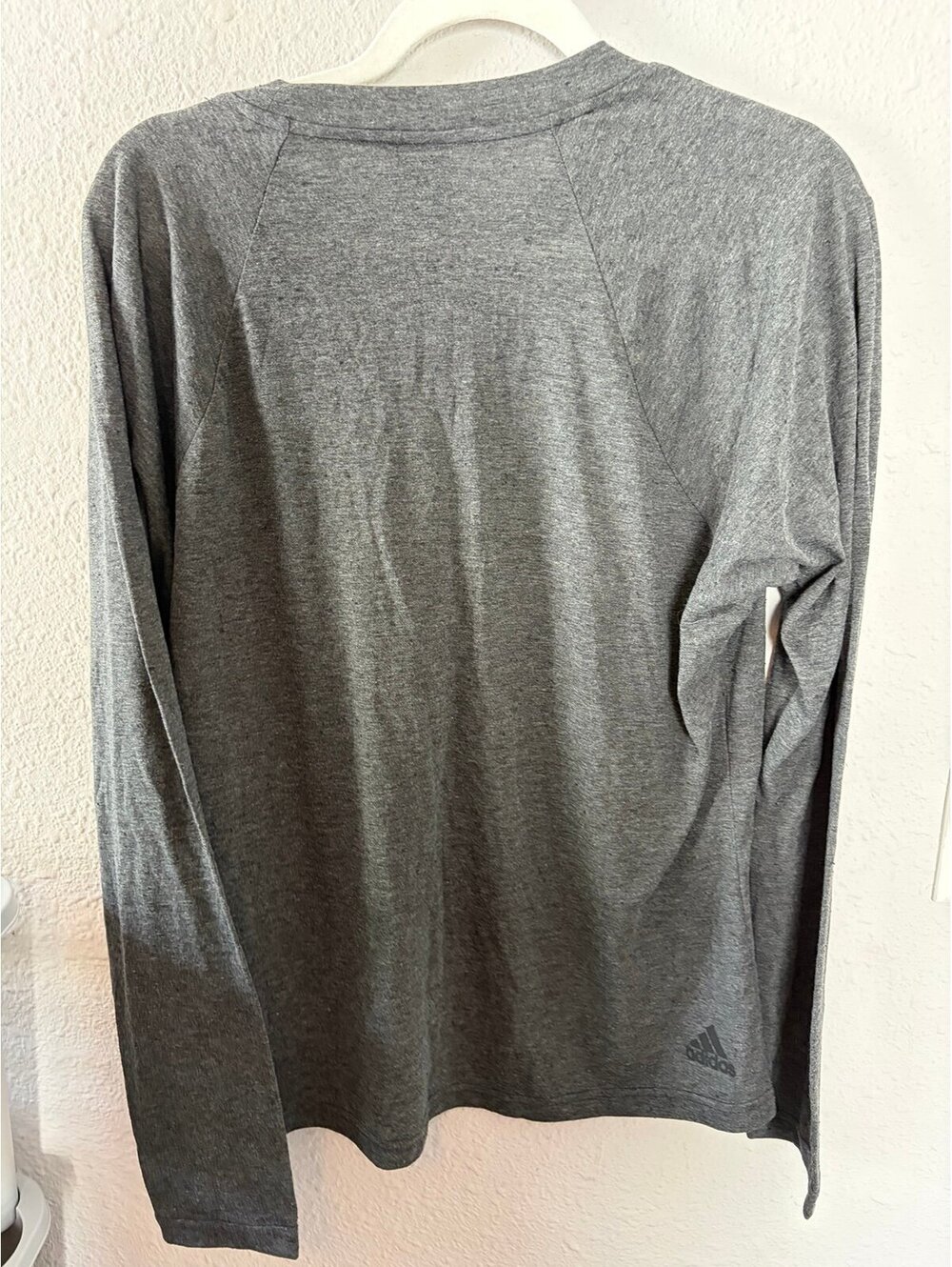 NWT Adidas women's grey long sleeve size XL - Picture 3 of 3